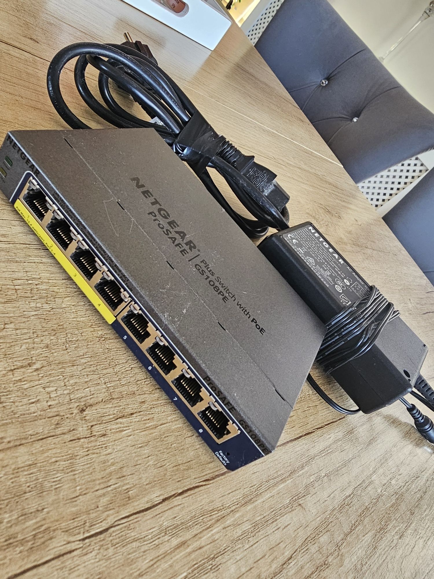 Switch NETGEAR Plus PoE GS108PE
