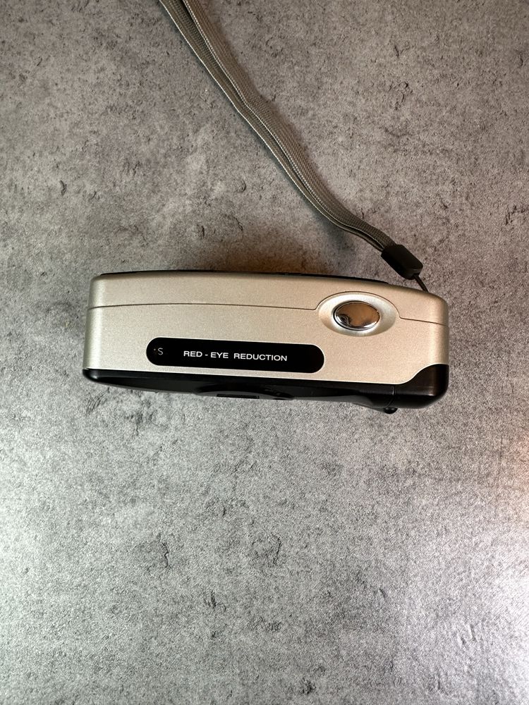 Samsung Fino 15 Se aparat analogowy vintage Etui 35mm