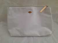 Necessaire branco DOVE