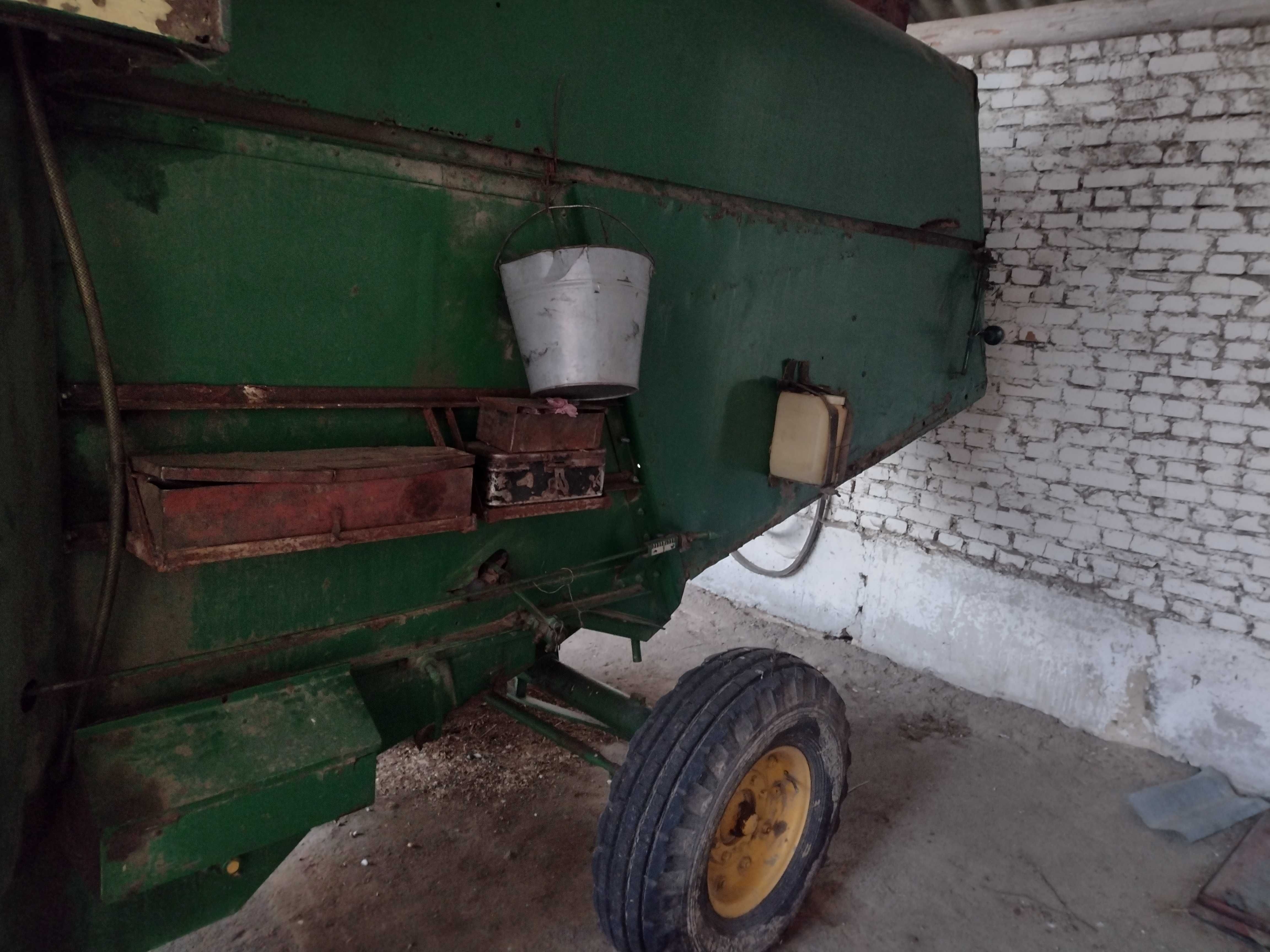 Комбайн  John Deere
