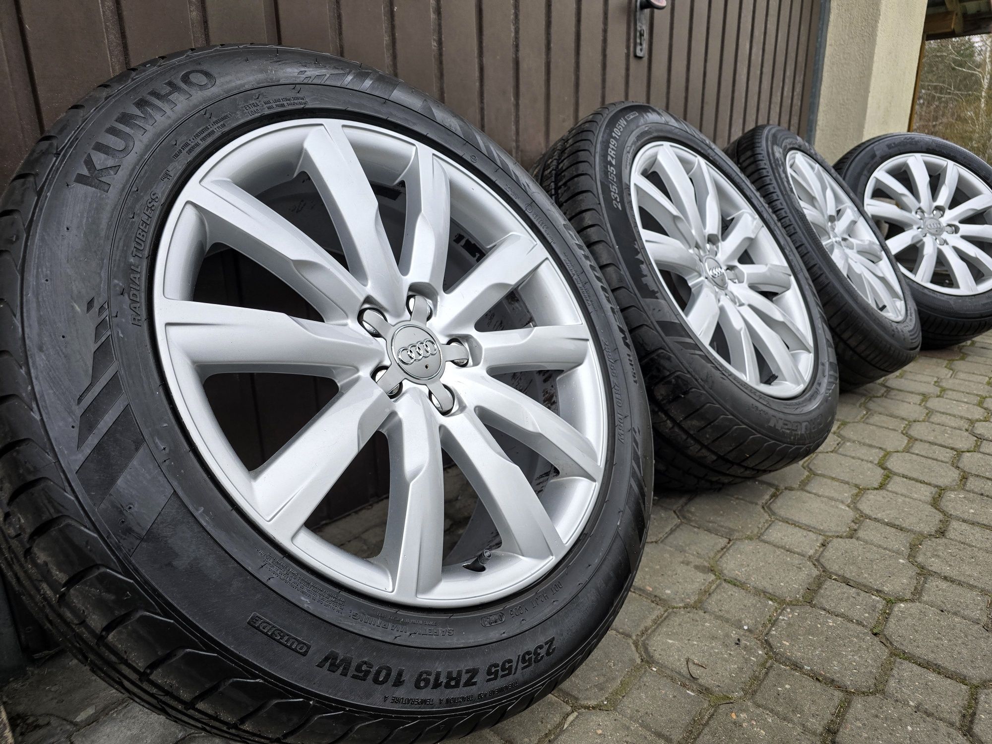 Felgi z oponami 235/55R19 Audi Q5 5x112 Q4 a4 A5 A6 A7 A8 Skoda Elroq