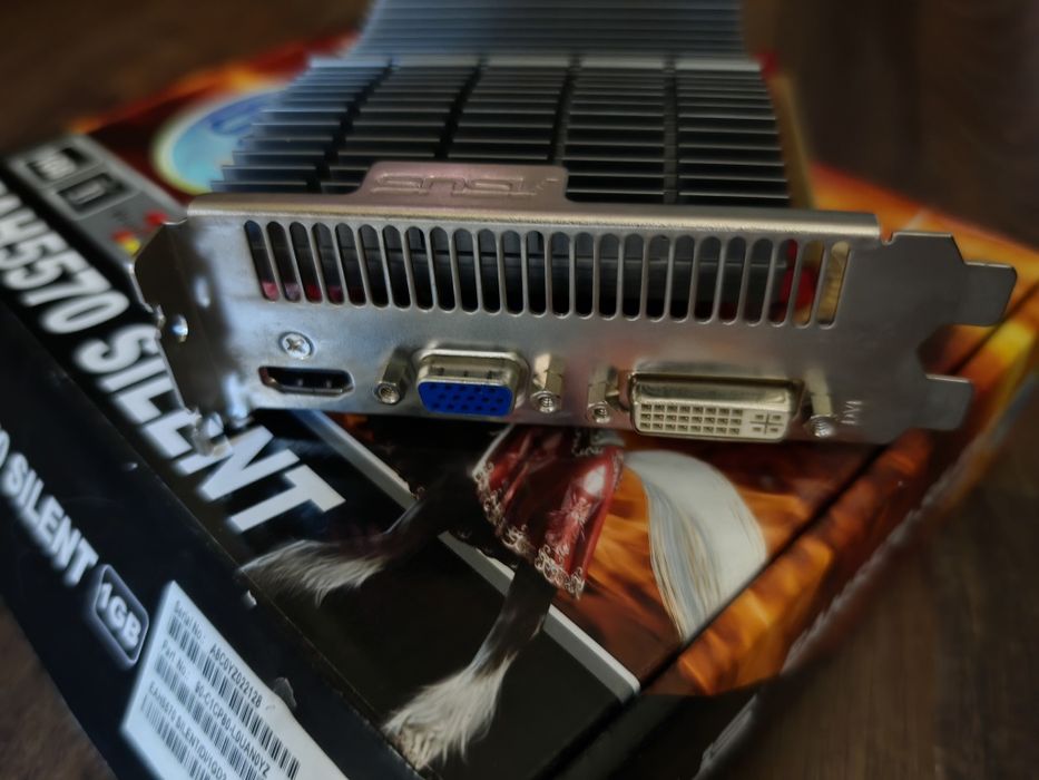 Відеокарта ASUS EAH5570 SILENT