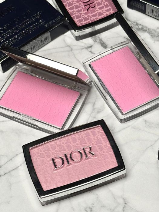 Рум'яна Dior 001