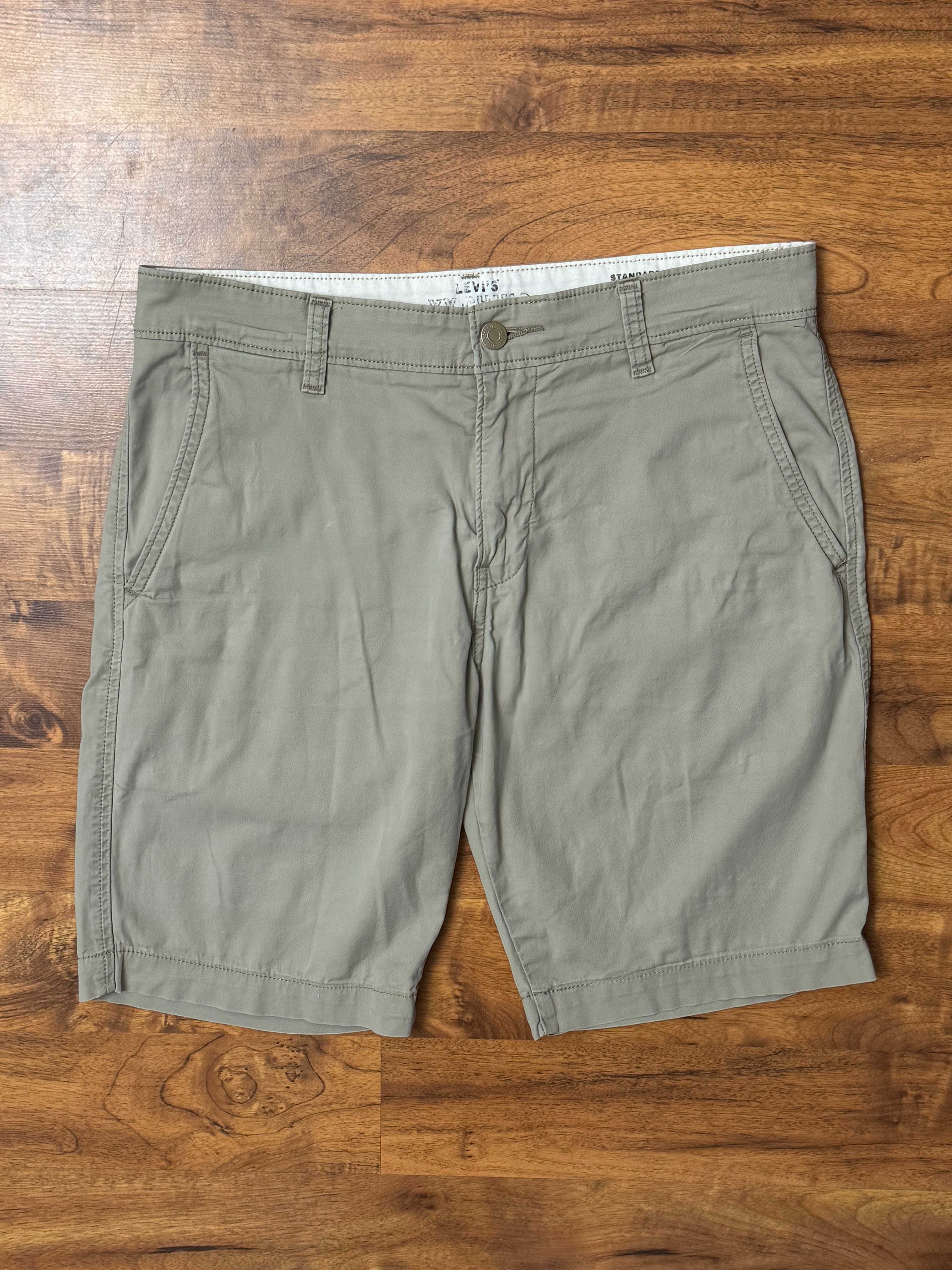 Spodenki kremowe chinos szorty chinosy bawełniane chino Levis W30 S