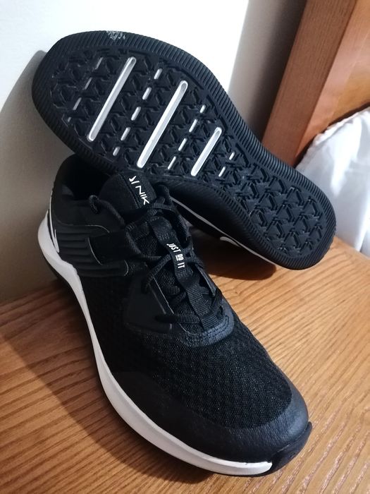 Sapatilhas NIKE Mc Trainer - Como NOVAS