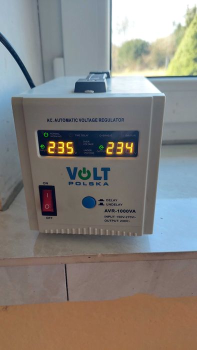 Automatyczny regulator napiecia 1000W