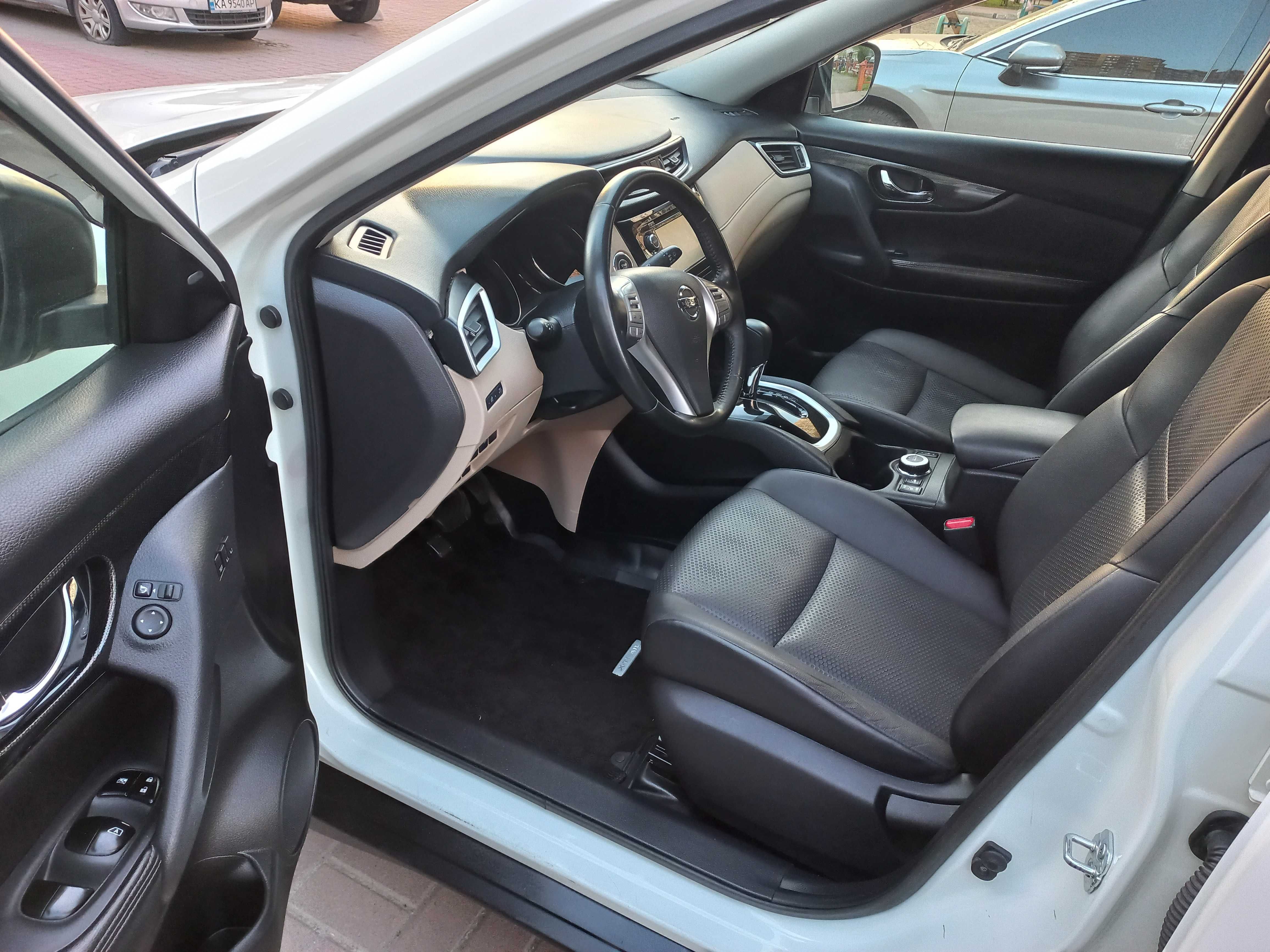 Продам Nissan X-trail Гібрид