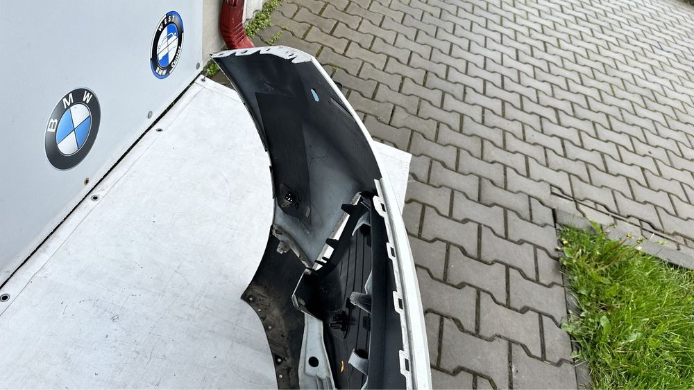 Бампер передній Bmw ix20 бампер передній бмв іх 20 м