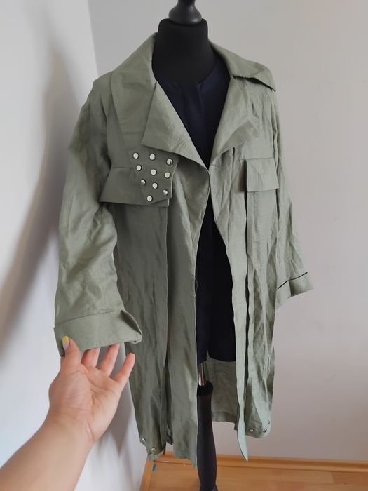 Zielony khaki płaszczyk narzutka luźny beż zapinania L M 38 40