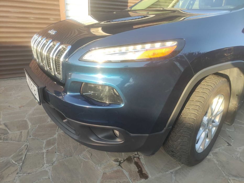 Jeep Cherokee Latitude Plus 2018 4WD