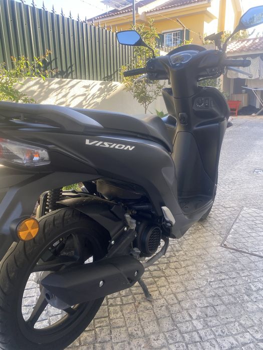 Honda Vision 2022 - Mota de garagem como nova