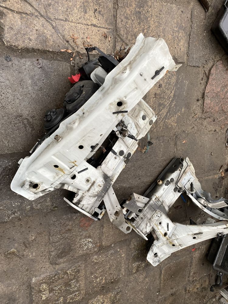 Cwiartka BMW e70 x5 fartuch podłuznica prawa lewa przod