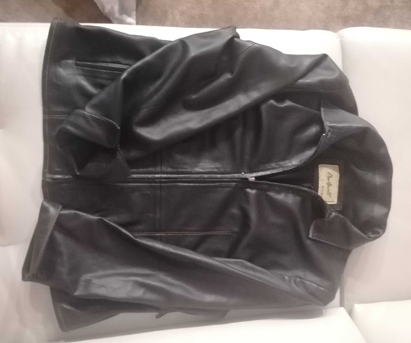 Casaco senhora em pele / couro