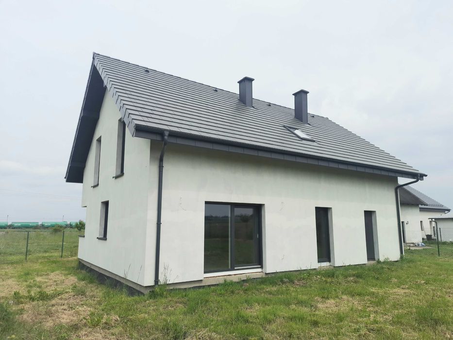 Dom jednorodzinny 156m2 z garażem, spokojna okolica