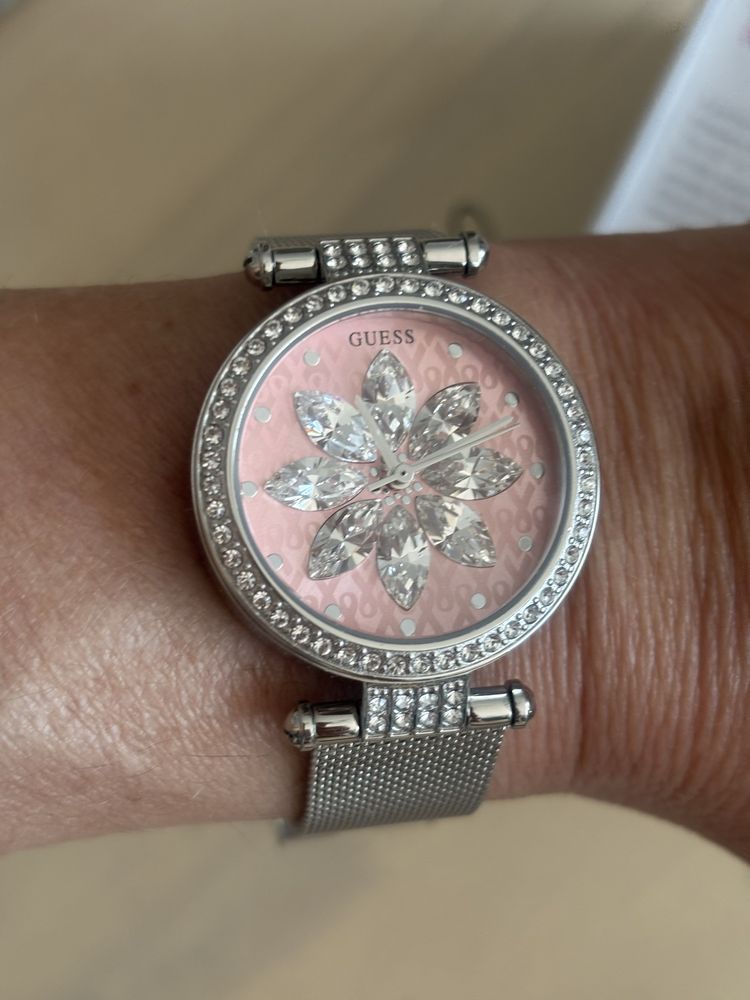 Zegarek damski GUESS