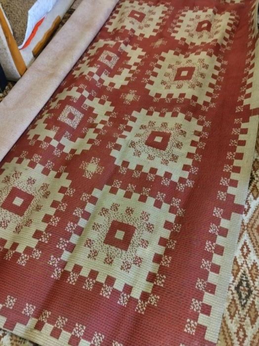 Ковры шерстяные.