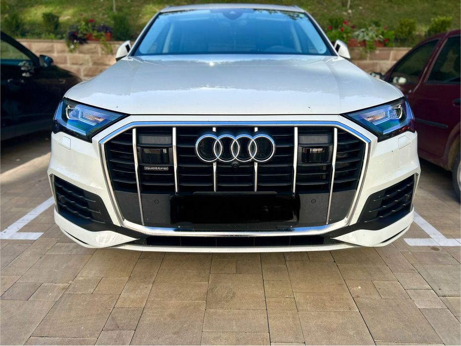 Audi Q7 2023  в рідній фарбі