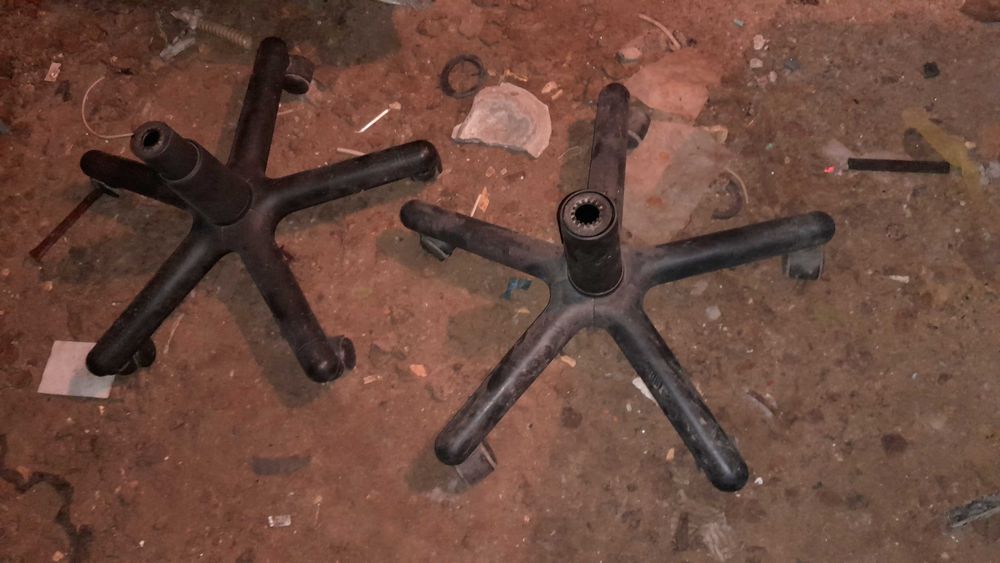 Крестовина офисного кресла Хрестовина до крісла