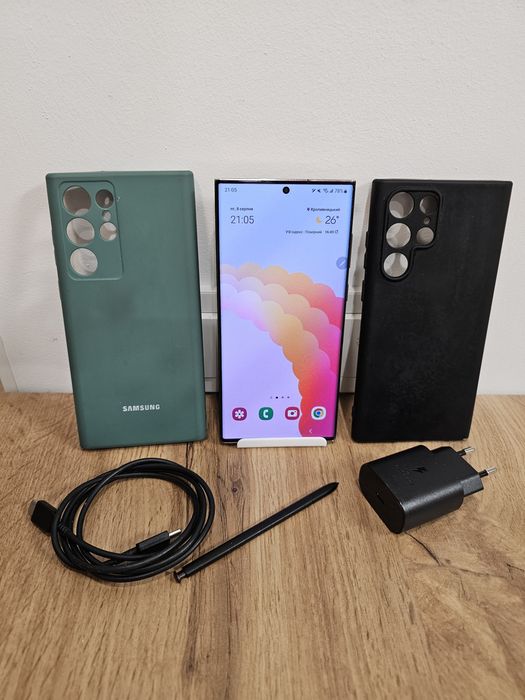 Смартфон Samsung Galaxy S22 Ultra 12/256GB Burgundy