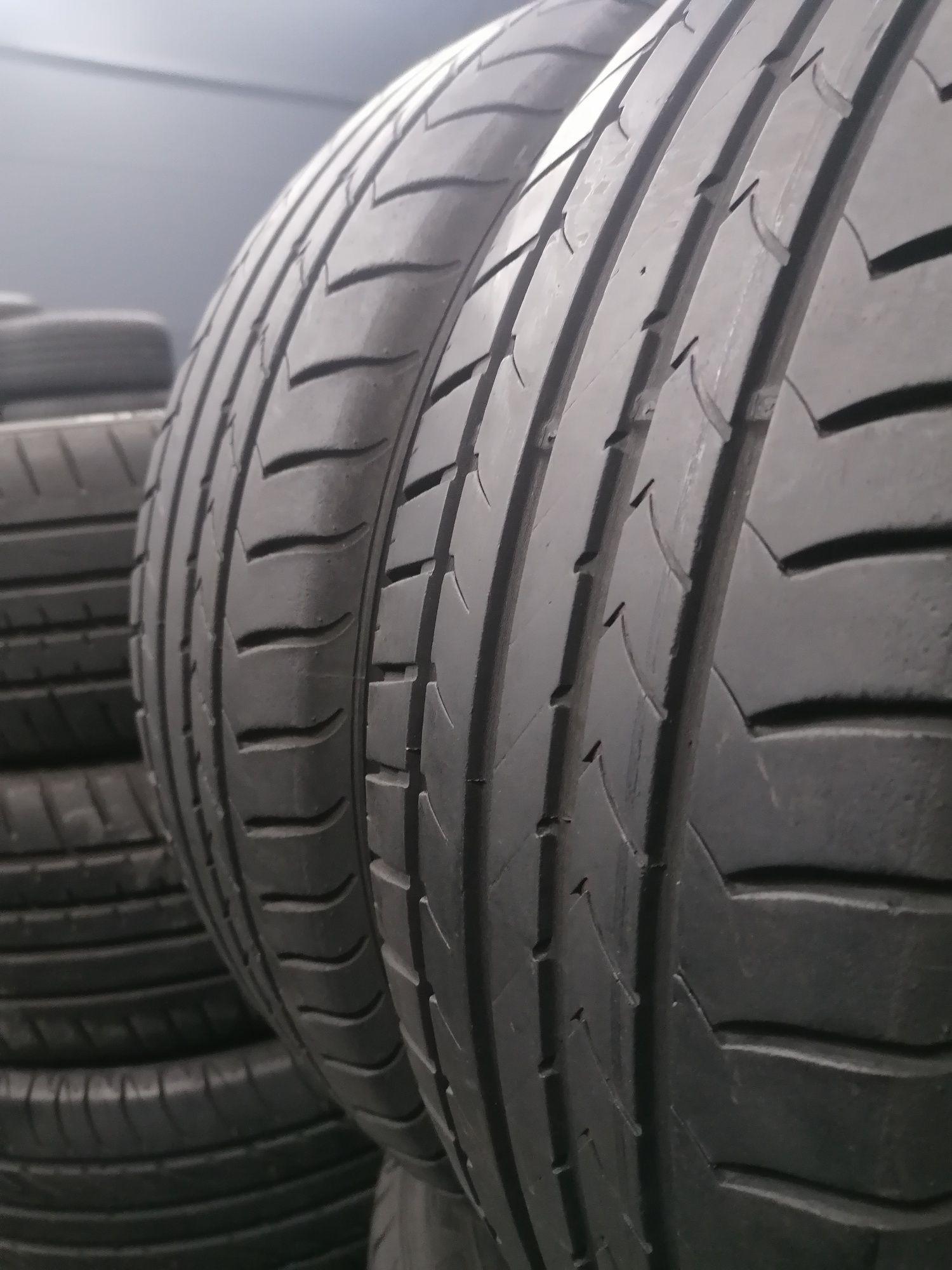 Літні Шини БВ 195/55 R15 GOODYEAR Efficient Grip Склад