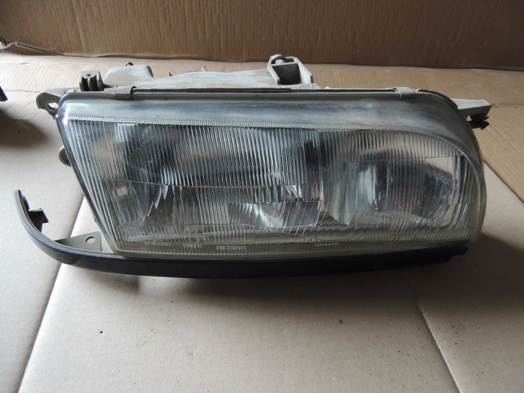 Lampa przednia prawa europejska Nissan Primera P10 W10 KOMBI 90-98