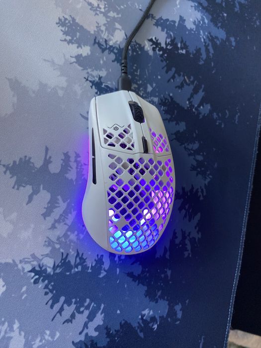 SteelSeries Aerox 3, Rato gaming RGB, ultraleve, 8500DPI, pouco usado
