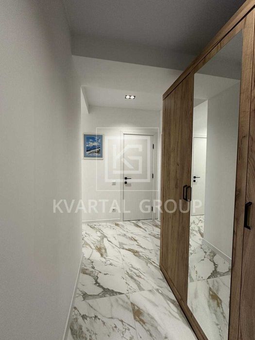 БЕЗ КОМІСІЇ! трикімнатна ВЕЛИКА квартира біля НАБЕРЕЖНОЇ