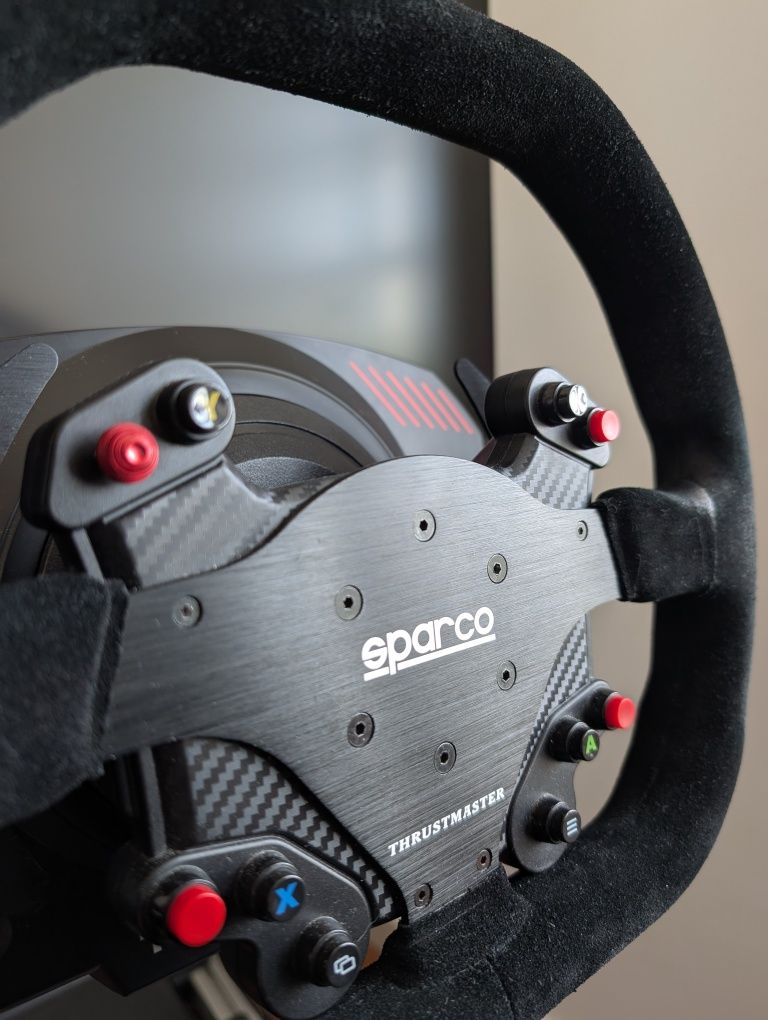 Volante Thrustmaster ts-xw Racer (PC e Xbox)