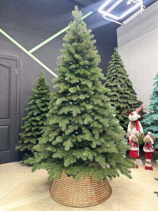 Якісні ялинки без запаху! Ель литая. Елка заснеженная Елки литые