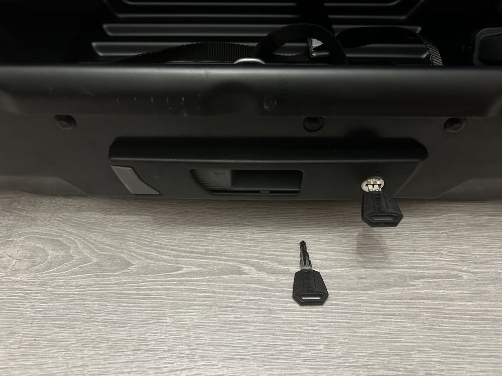 Thule Motion XT M czarny połysk od 1 właściciela.