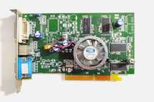 Sapphire ATI Radeon 9550 AGP 256MB RETRO karta