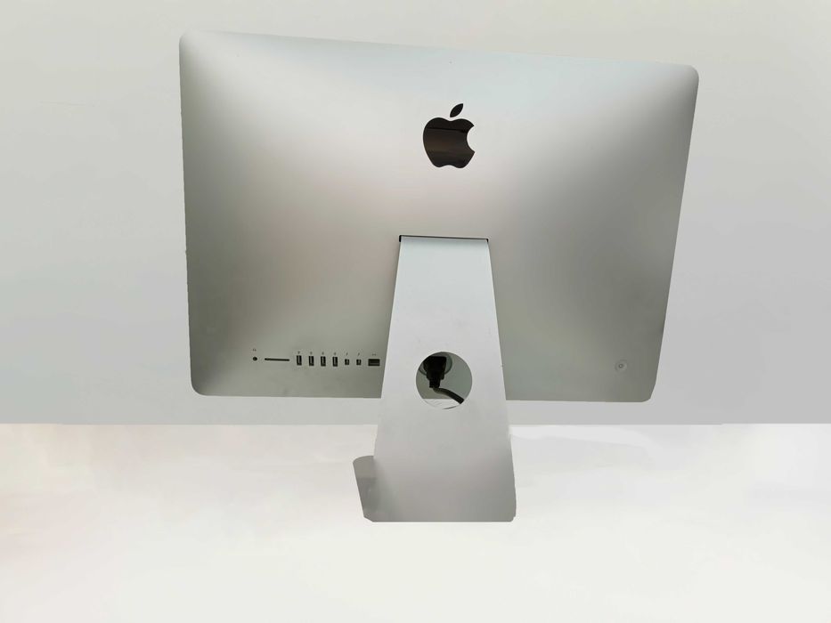 iMac 21.5” em excelente estado