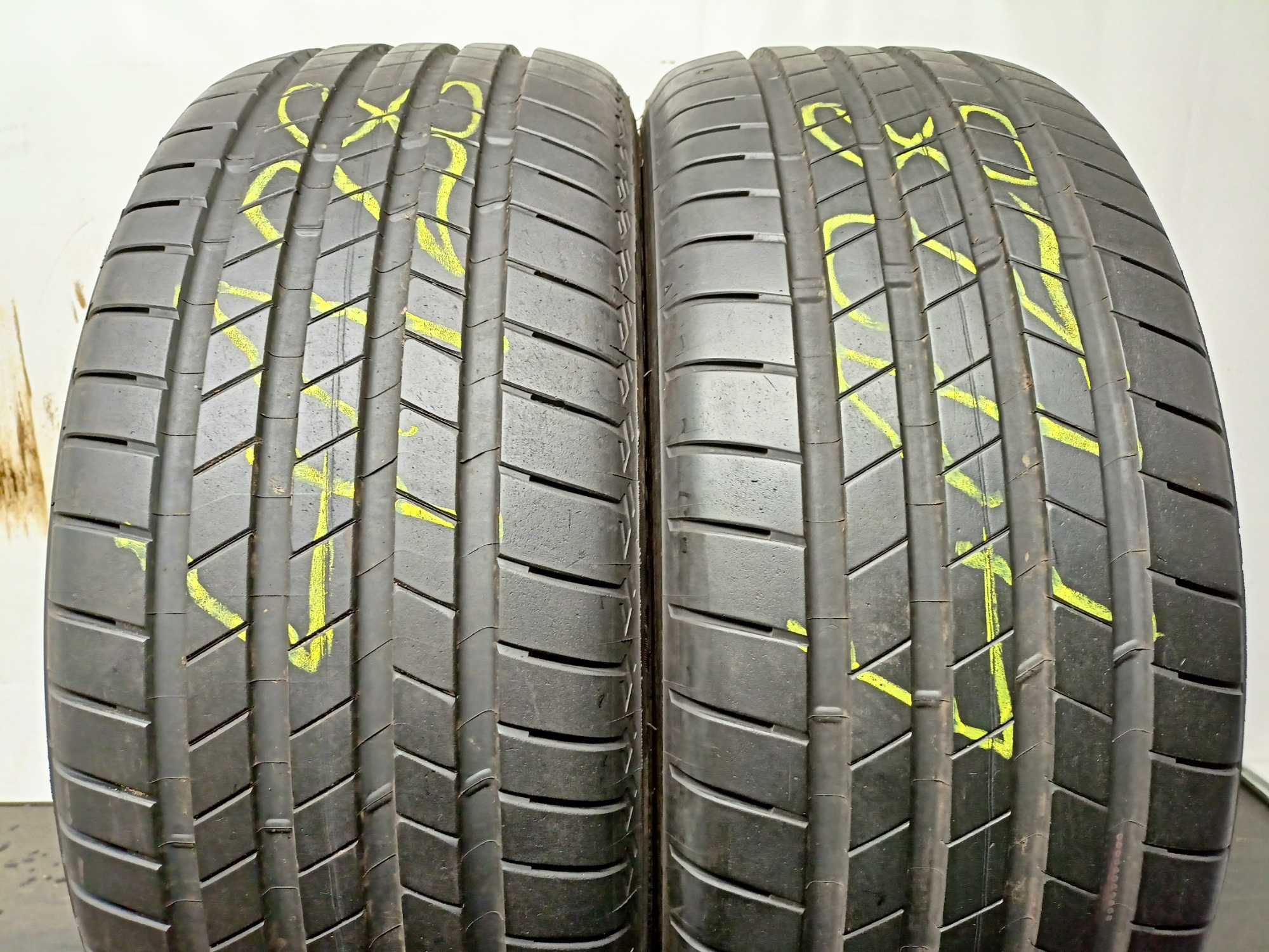 Bridgestone Turanza T005 EV 235/45/18 2023r. 98W 2x6,2mm (4128)