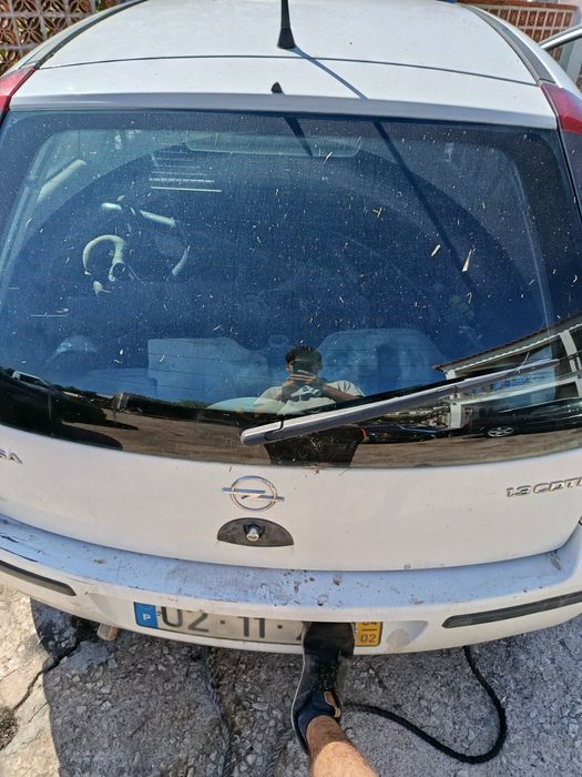 Vendo material Opel corsa 1.3 cdti
