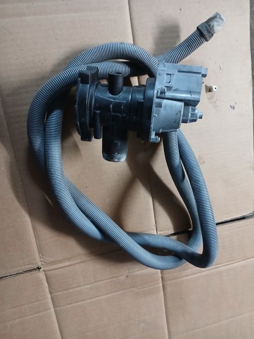 Пральна машинка Indesit