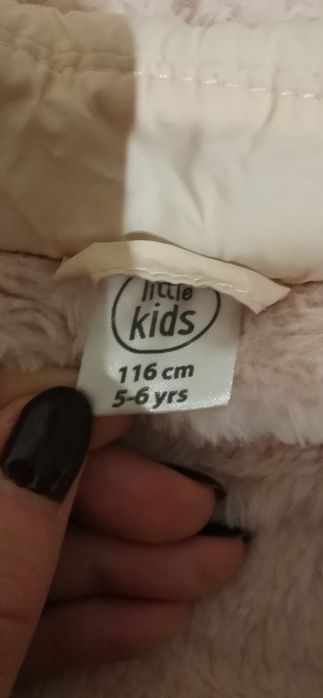 Kurtka zimowa dla dziewczynki rozmiar 116