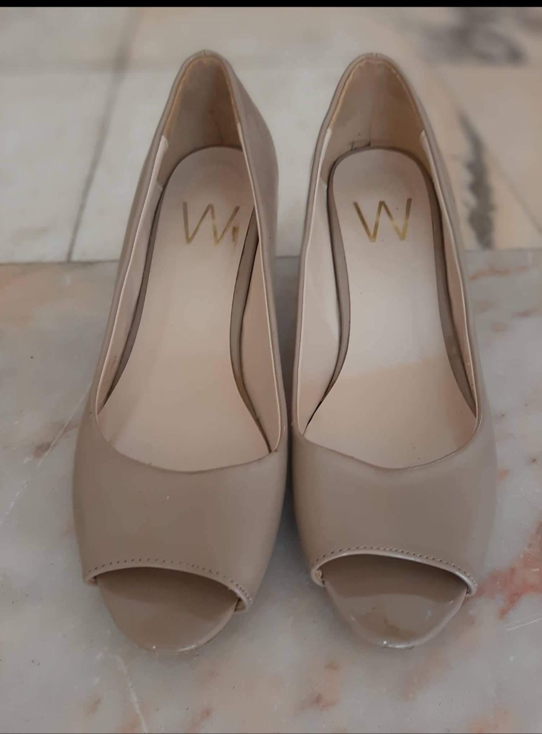 Sapatos de senhora 38