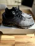 Czarne buty Nike Air Max Plus TN