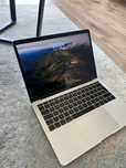 Macbook air 13 a1932 stan bardzo dobry