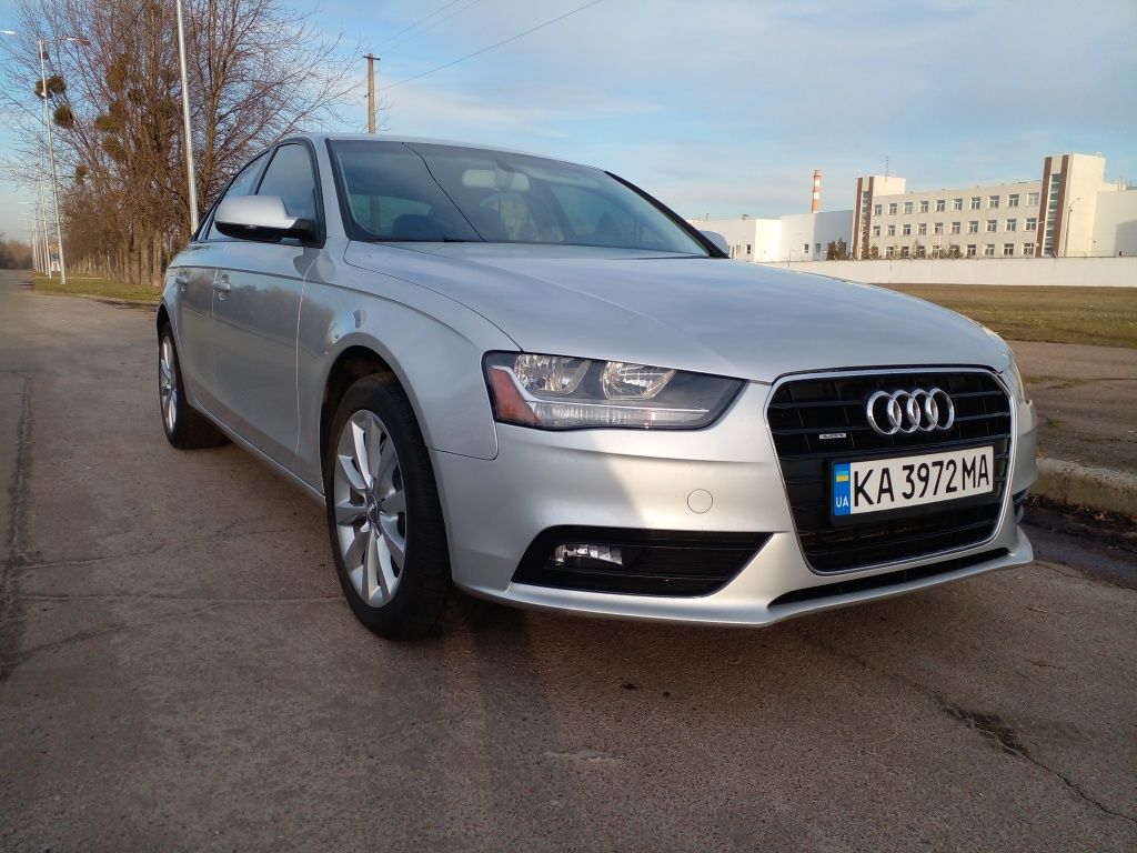 Audi a4b8, 2012год, ауди а4