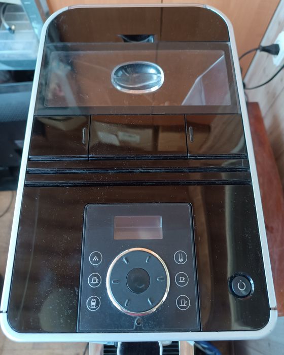 Кофемашину Jura ena micro 9
ЄДРПОУ: 2777100064 
Р/р: UA35322001000