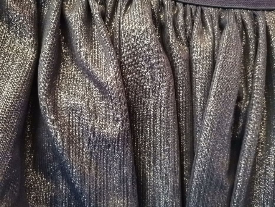 Okazja!!! Nowa spódniczka błyszcząca srebrna  128