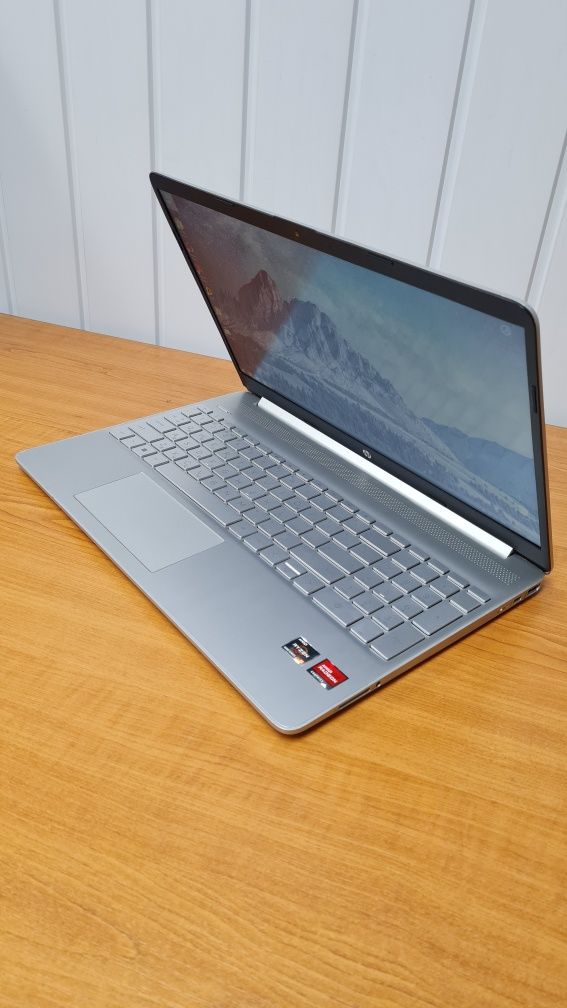 Ноутбук HP Laptop 15-ef/15.6" FHD IPS/Ryzen 5 5500u/16 GbRAM/500Gb SSD