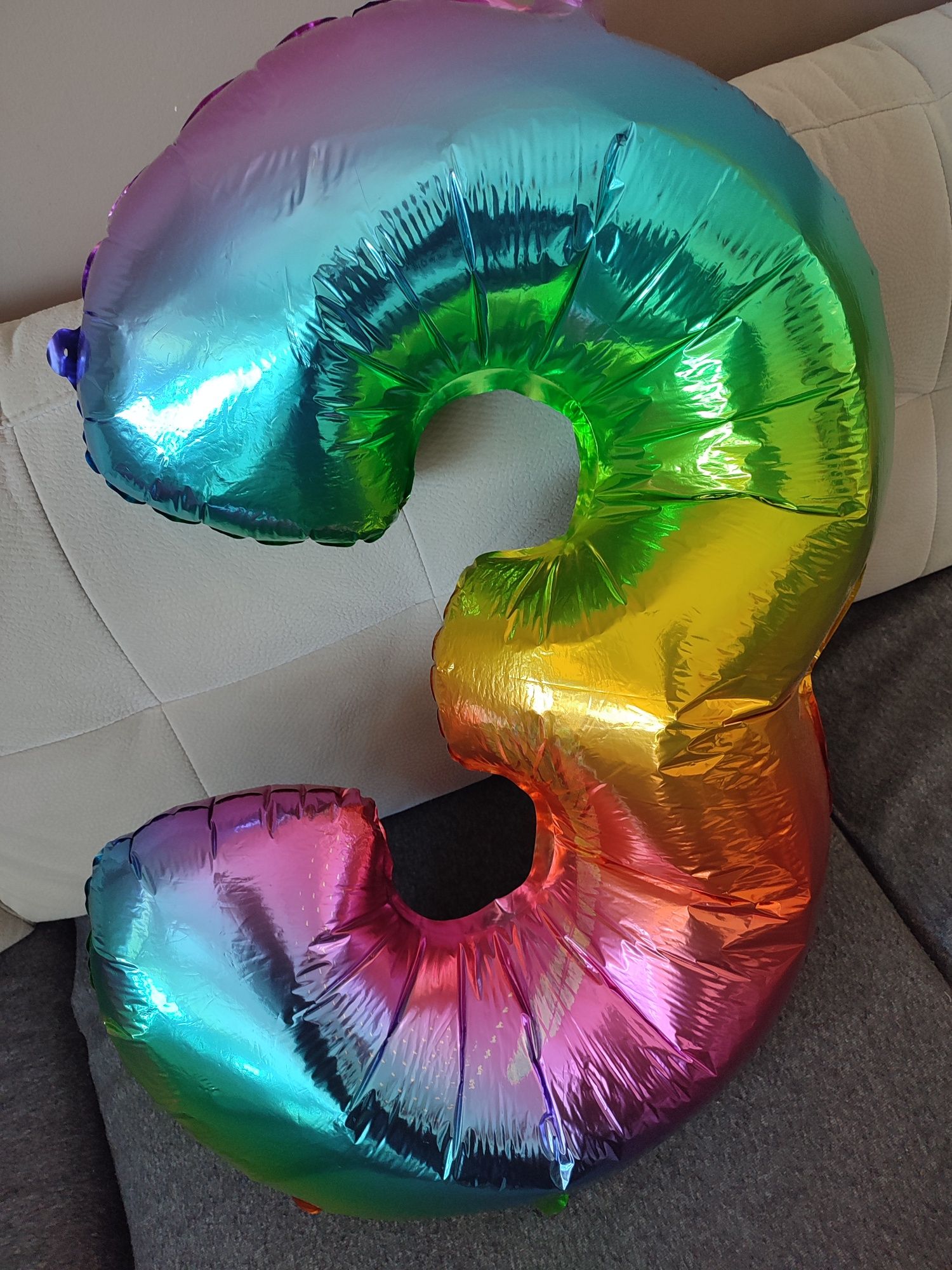 Balon z cyfrą  3