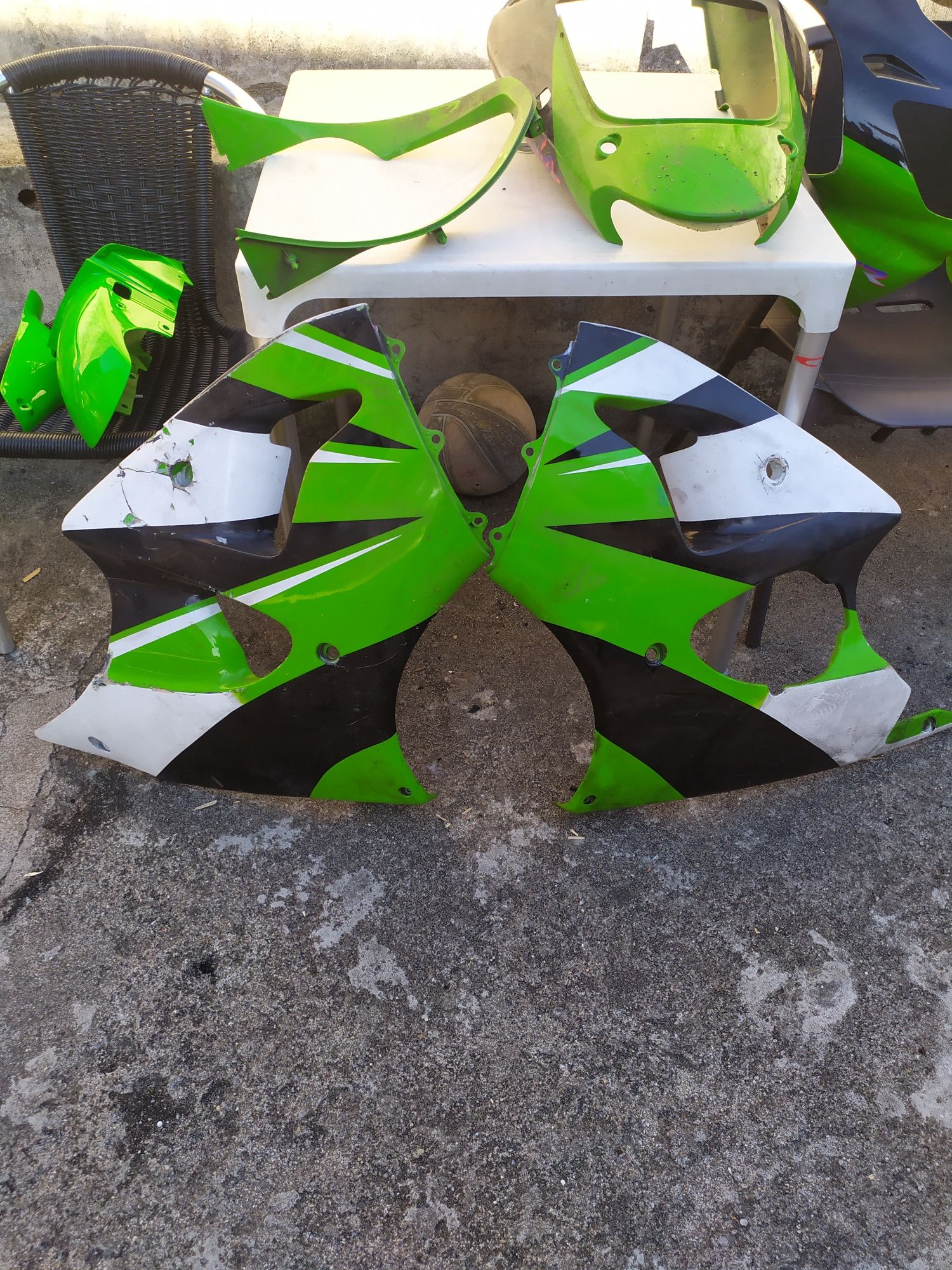 Encarnagens zx6 R kavazaky