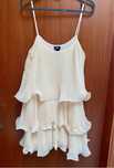 H&M | Vestido Plissado Curto - salmao claro (S)