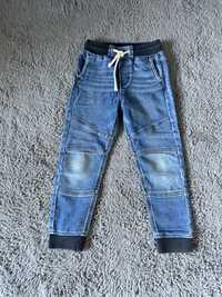 Spodnie jeans chłopięce jogery rozmiar 122