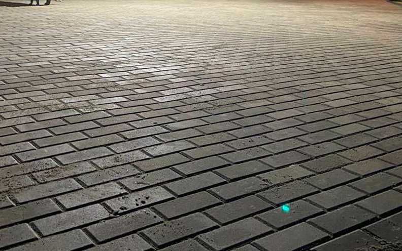 Укладка тротуарной плитки под ключ! бордюри, дорожки, камень, дизайн