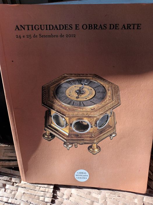 Catálogo da conceituada leiloeira Cabral Moncada