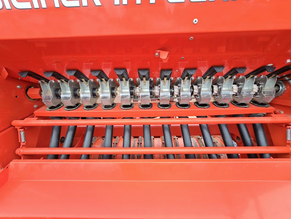 Agregat uprawowo-siewny KUHN Combiliner  Integra 3003 -talerzowy